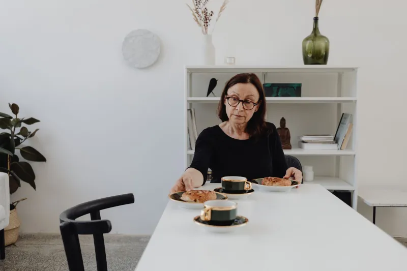 Eating Alone Isn't Sad — According to Ayurveda, It Might Be the Smartest Thing You Do All Day